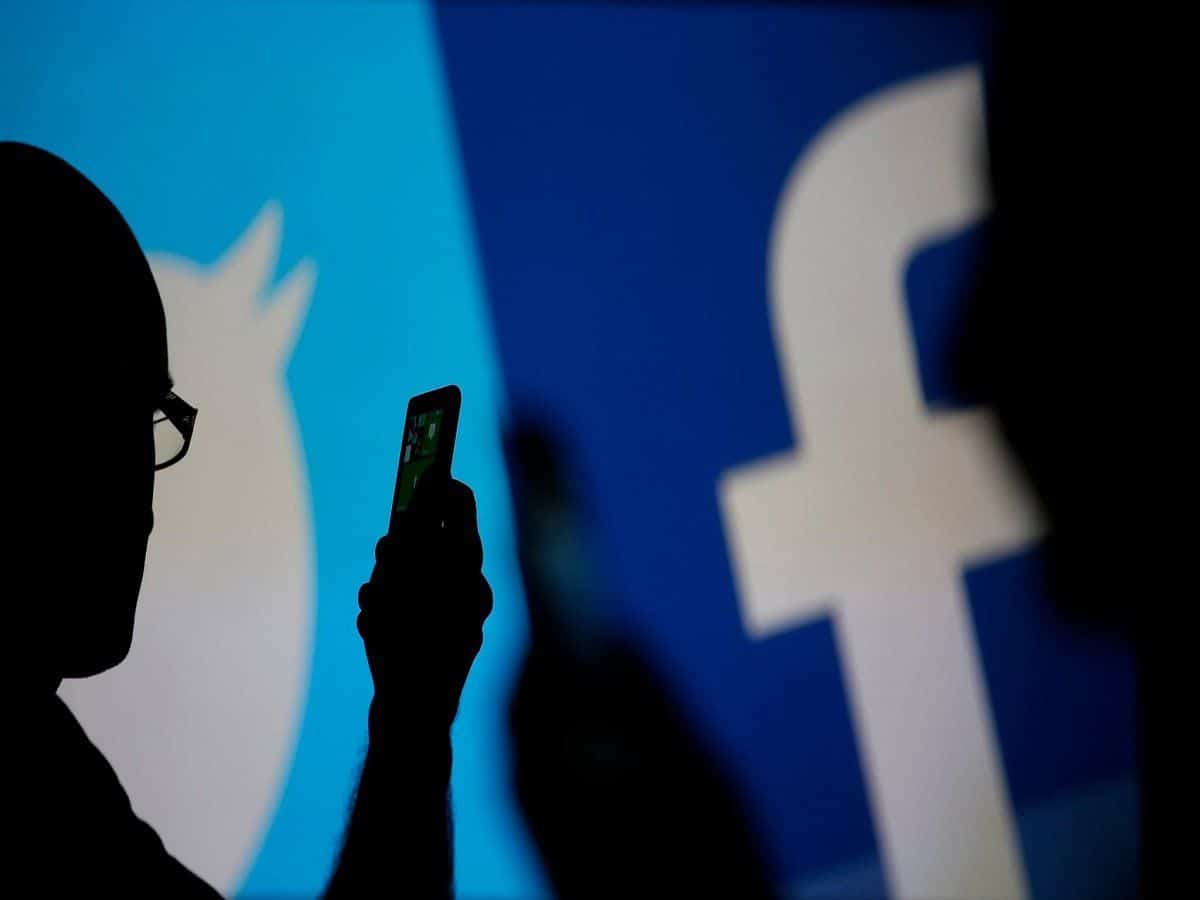Respond 'ASAP' on compliance status to new norms: Govt to social media platforms