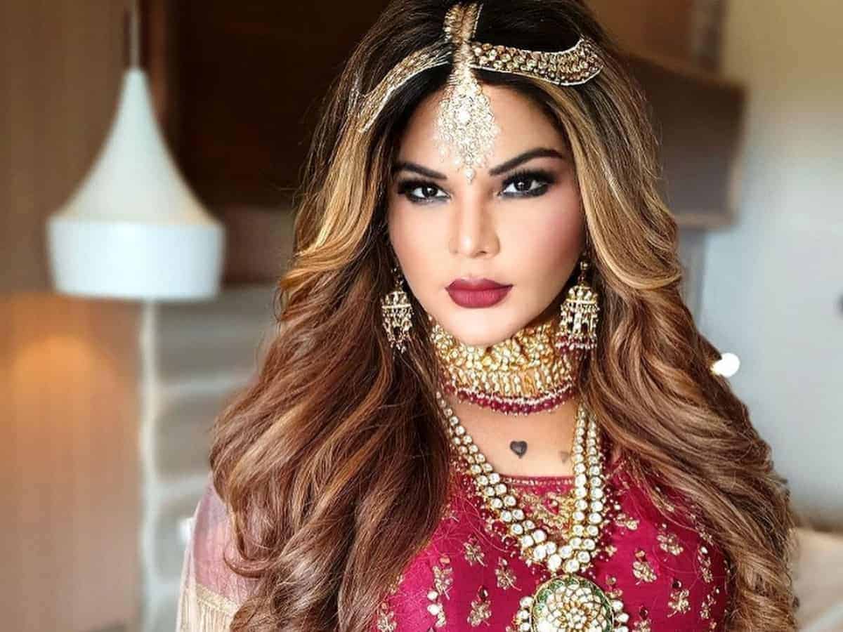 Rakhi Sawant sports baby bump
