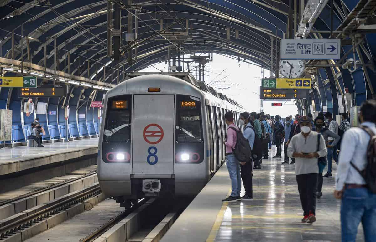 Delhi Metro services resume