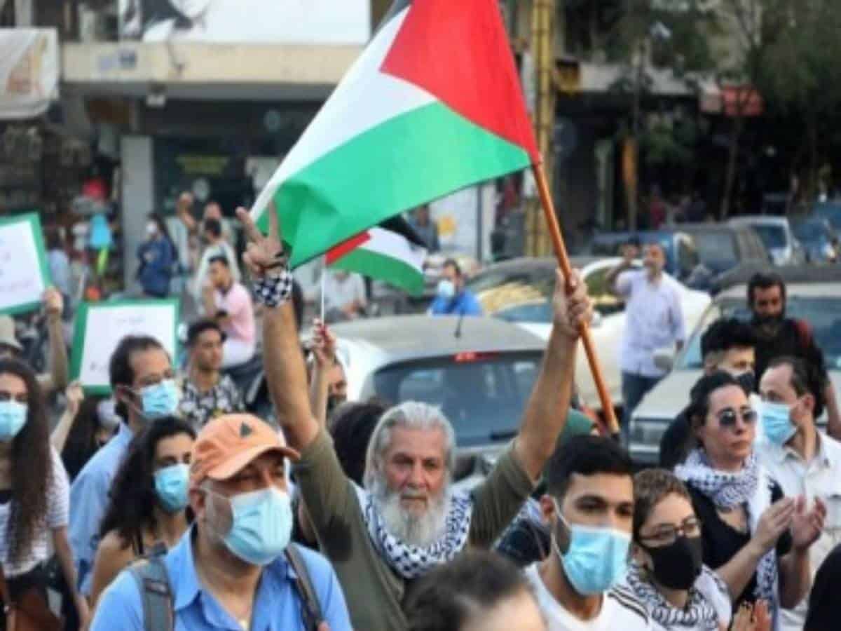 2 killed in Lebanon clashes among Palestinian factions