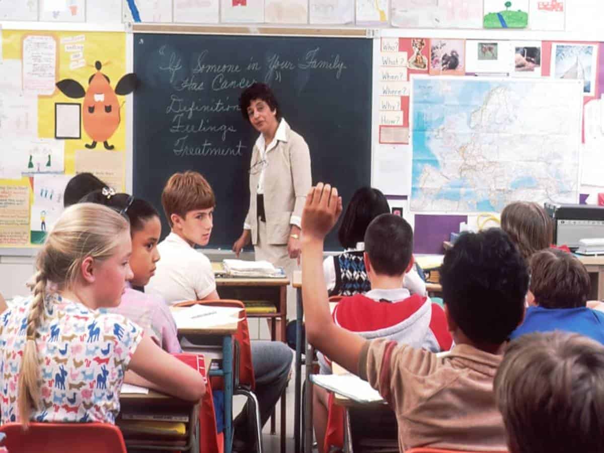 Over 2,700 expat teachers to be replaced by Omanis