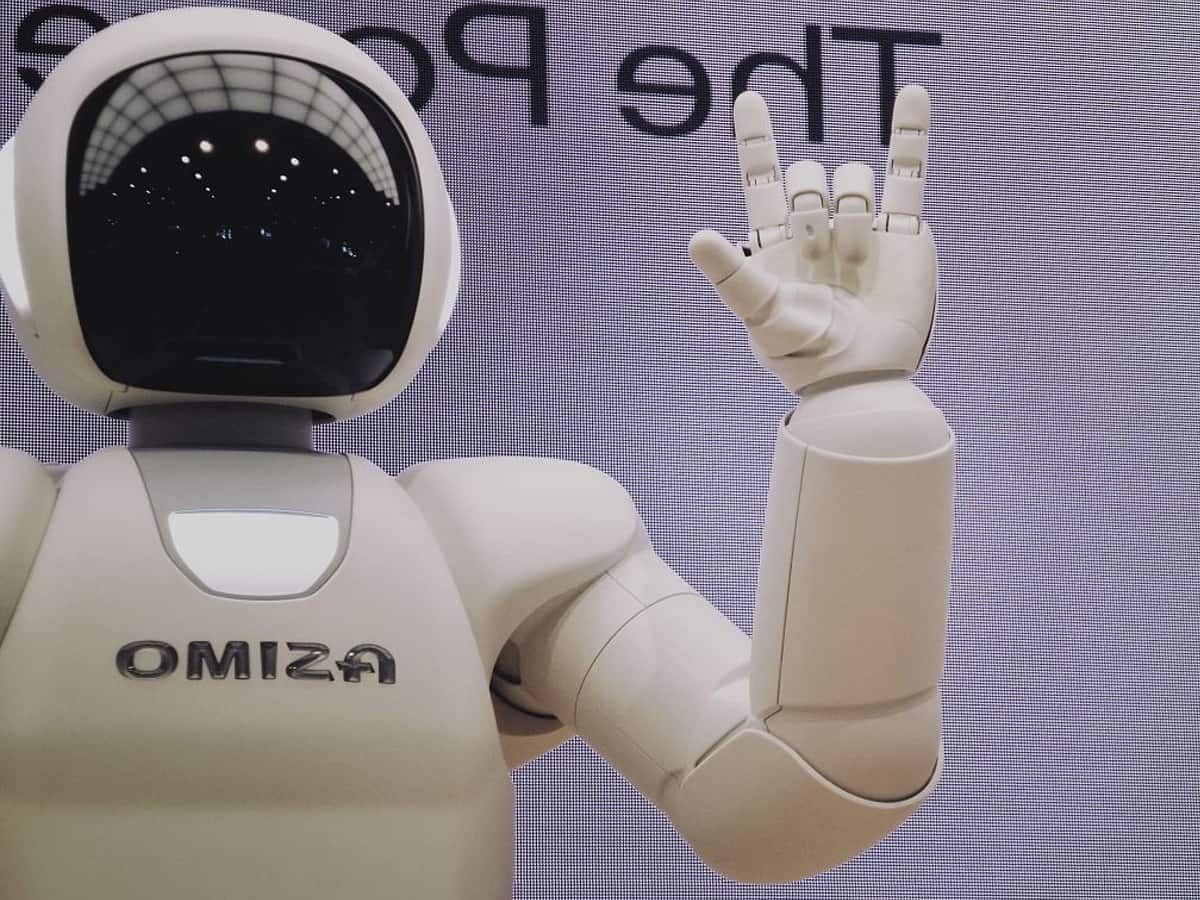India gears up for robot campaigners in 2022 Assembly polls