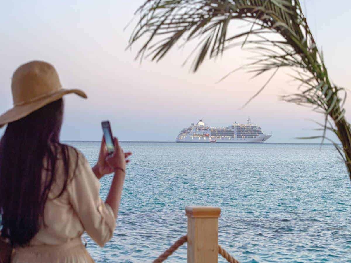 Saudi Arabia to allow tourists from countries not facing travel ban, excludes India