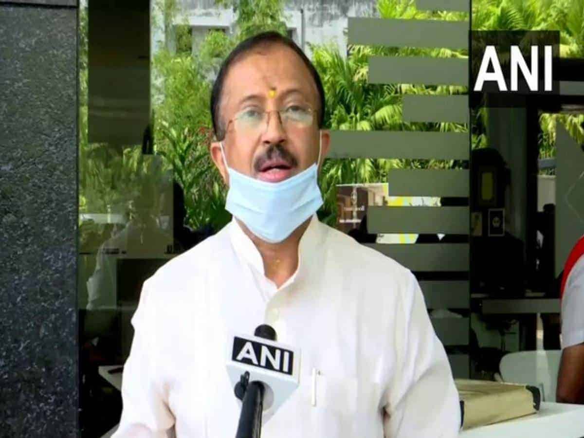 Muraleedharan praises Centre decision to conduct NEET exam in Dubai