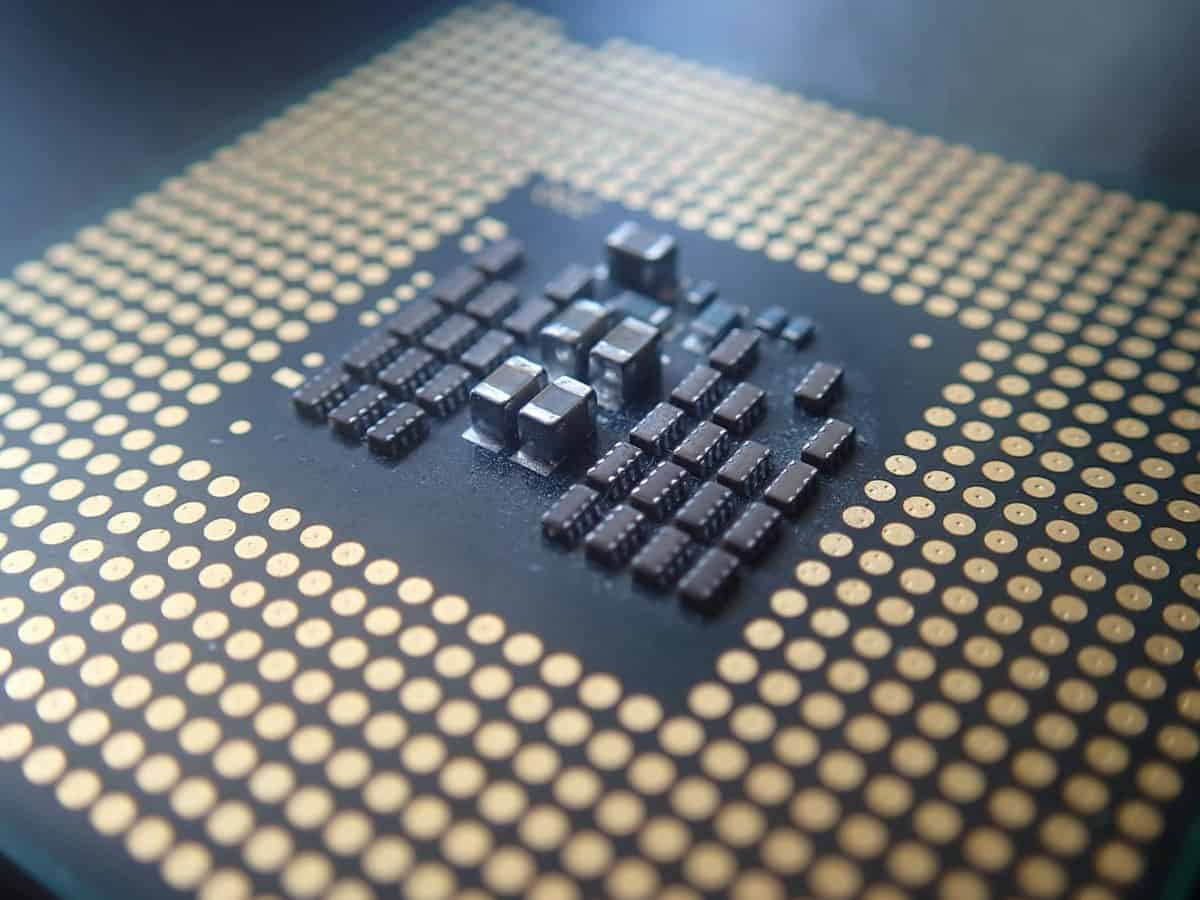 Intel unveils new 2025 roadmap to reclaim global chip market