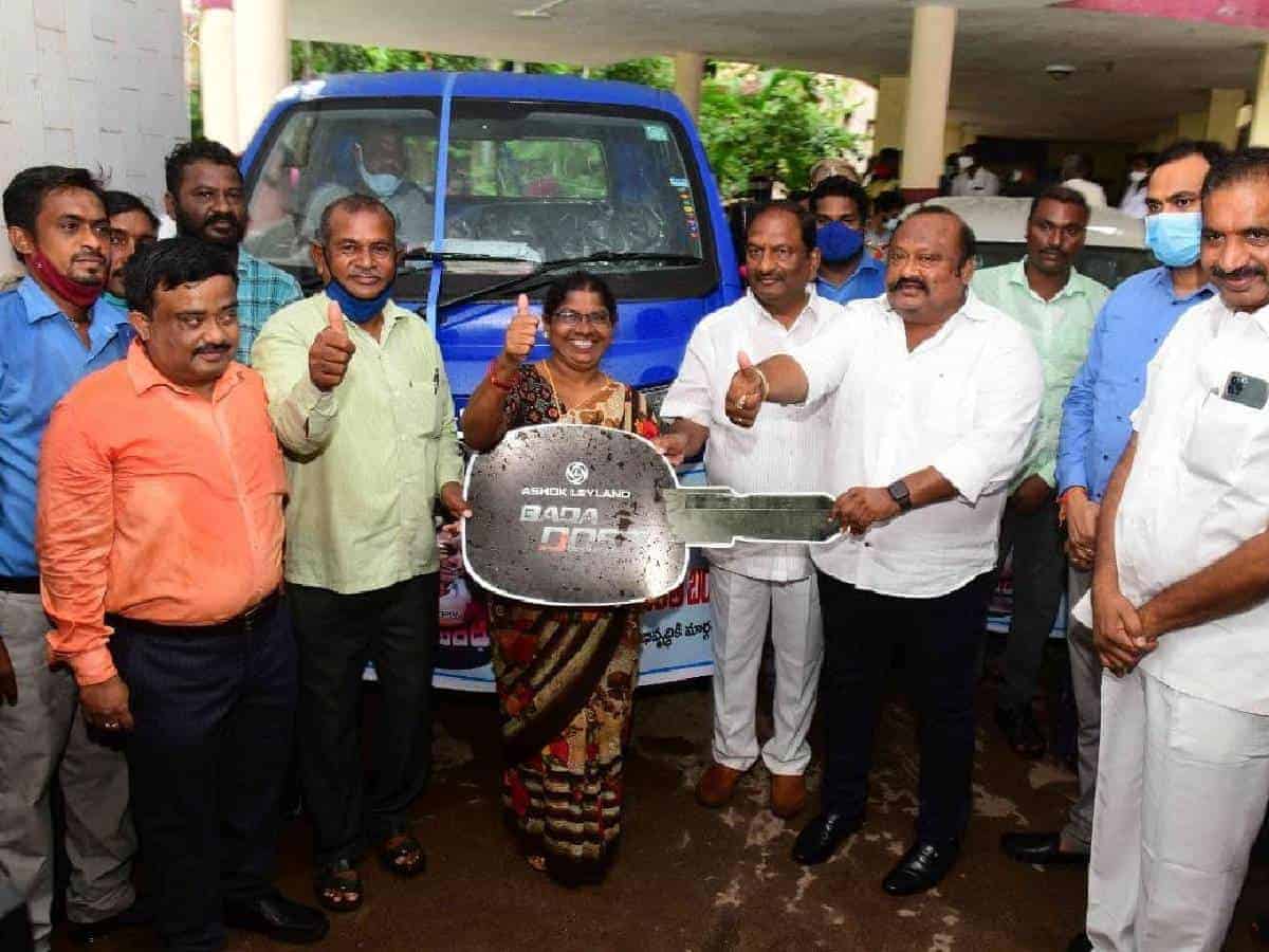 Rs 2000 Cr funds released for Dalit Bandhu in Huzurabad