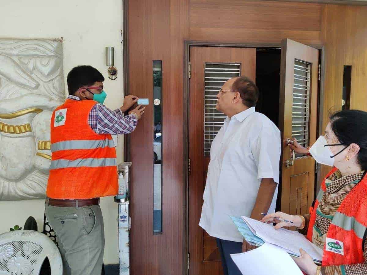 COVID-19: GHMC issues '100% vaccinated' certificates on day 1 of special drive