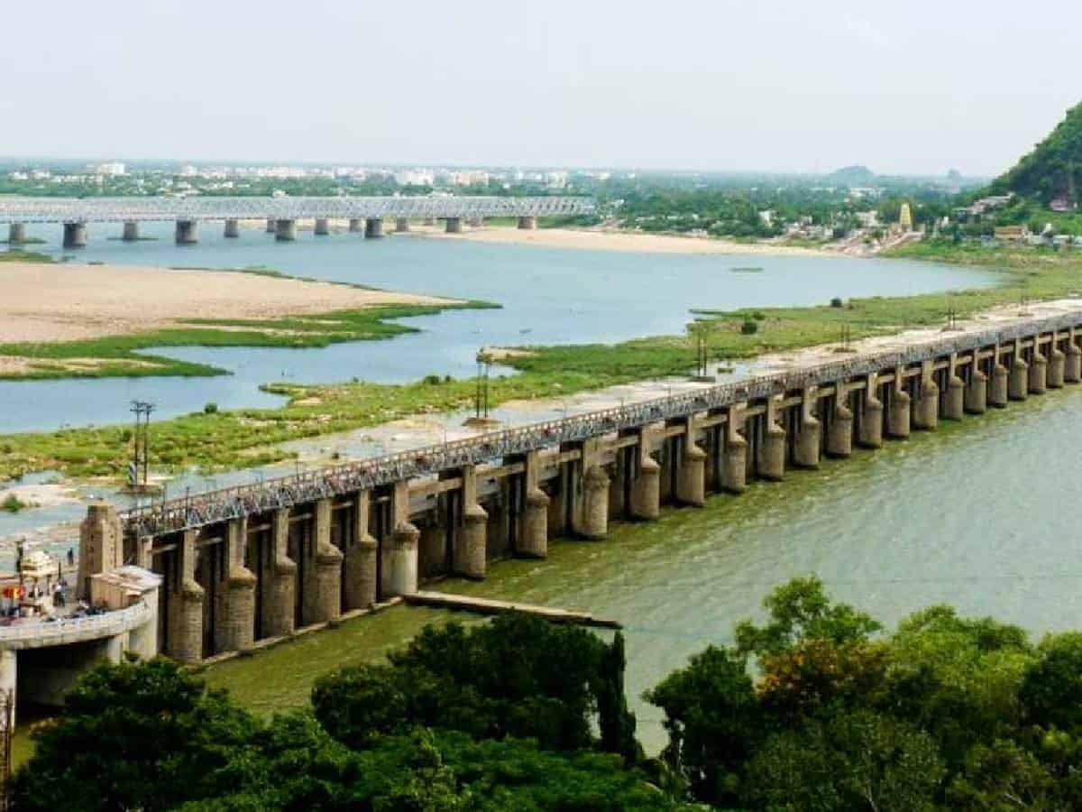Flood waters recede in Krishna river