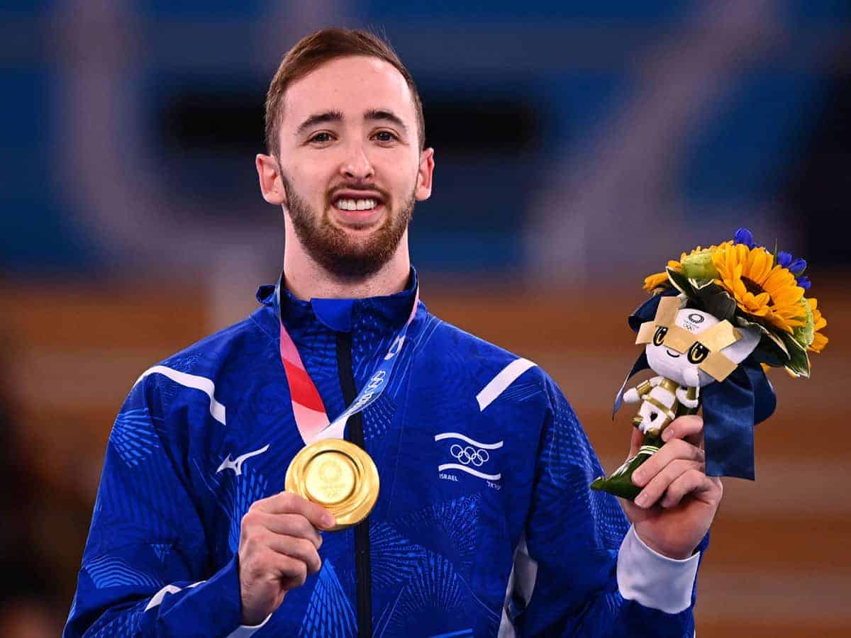 Dolgopyat wins Israel's 1st-ever medal