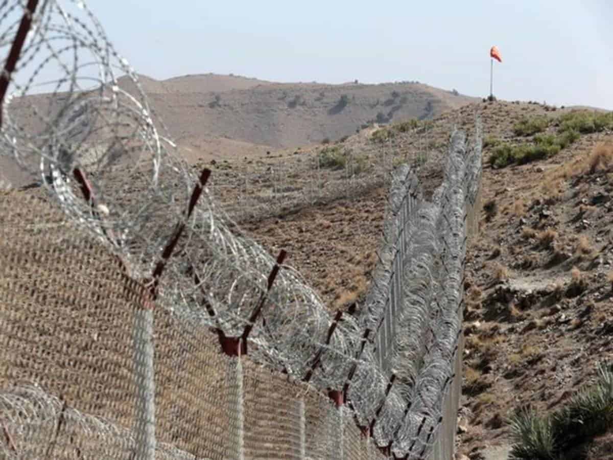 Pakistan closes Chaman border with Afghanistan
