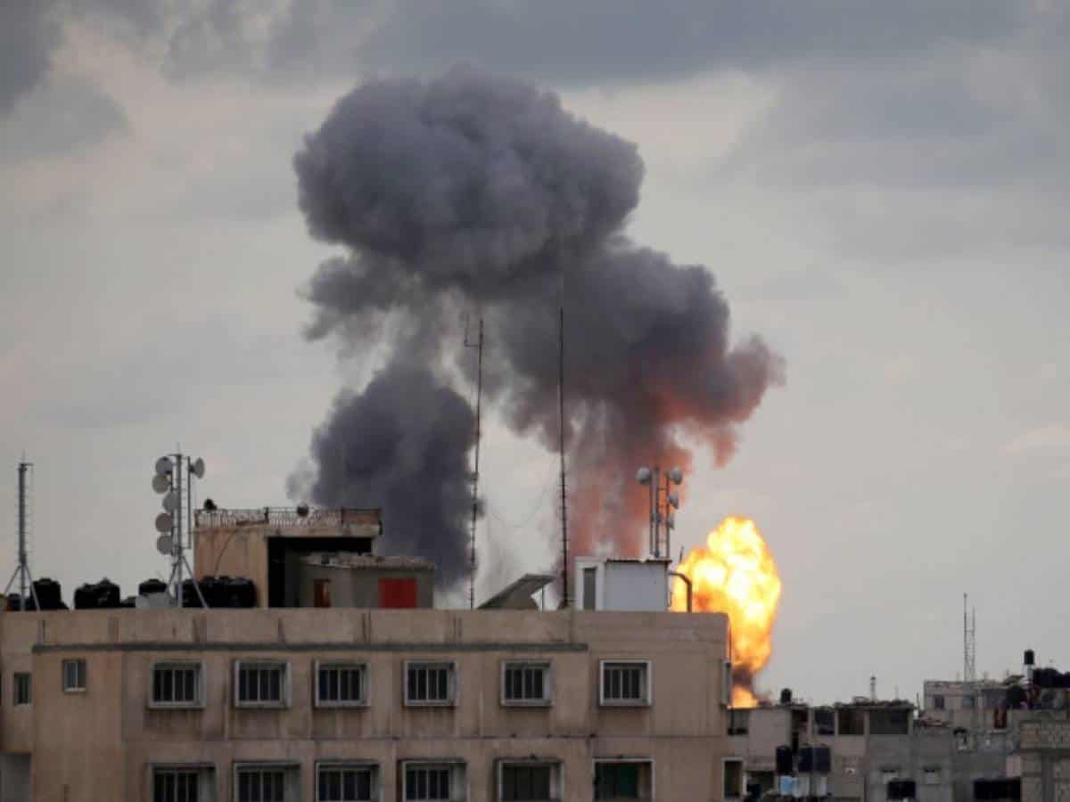 Israeli fighter jets strike Hamas facilities