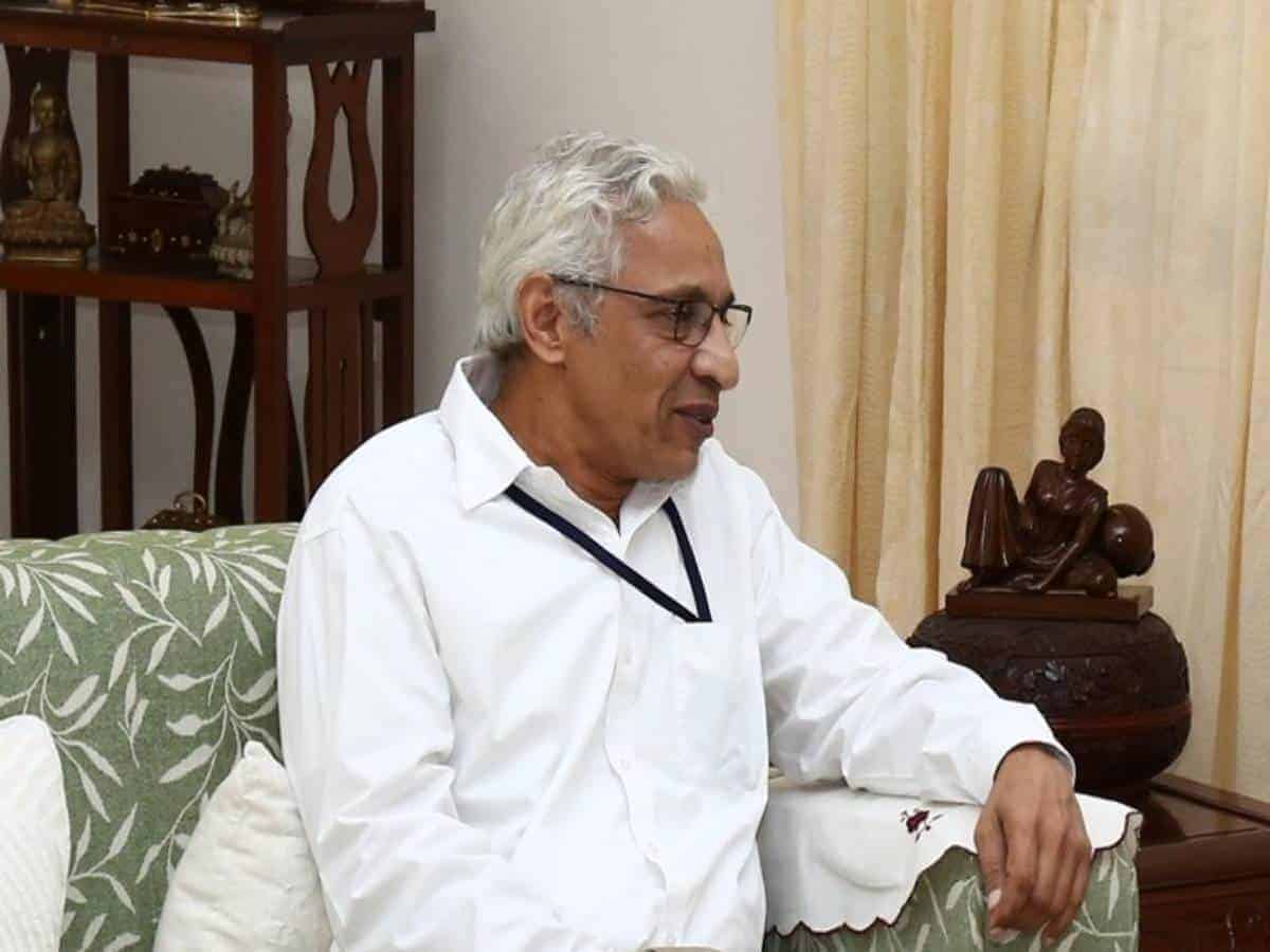Kannur varsity to withdraw RSS ideologues' books in MA syllabus
