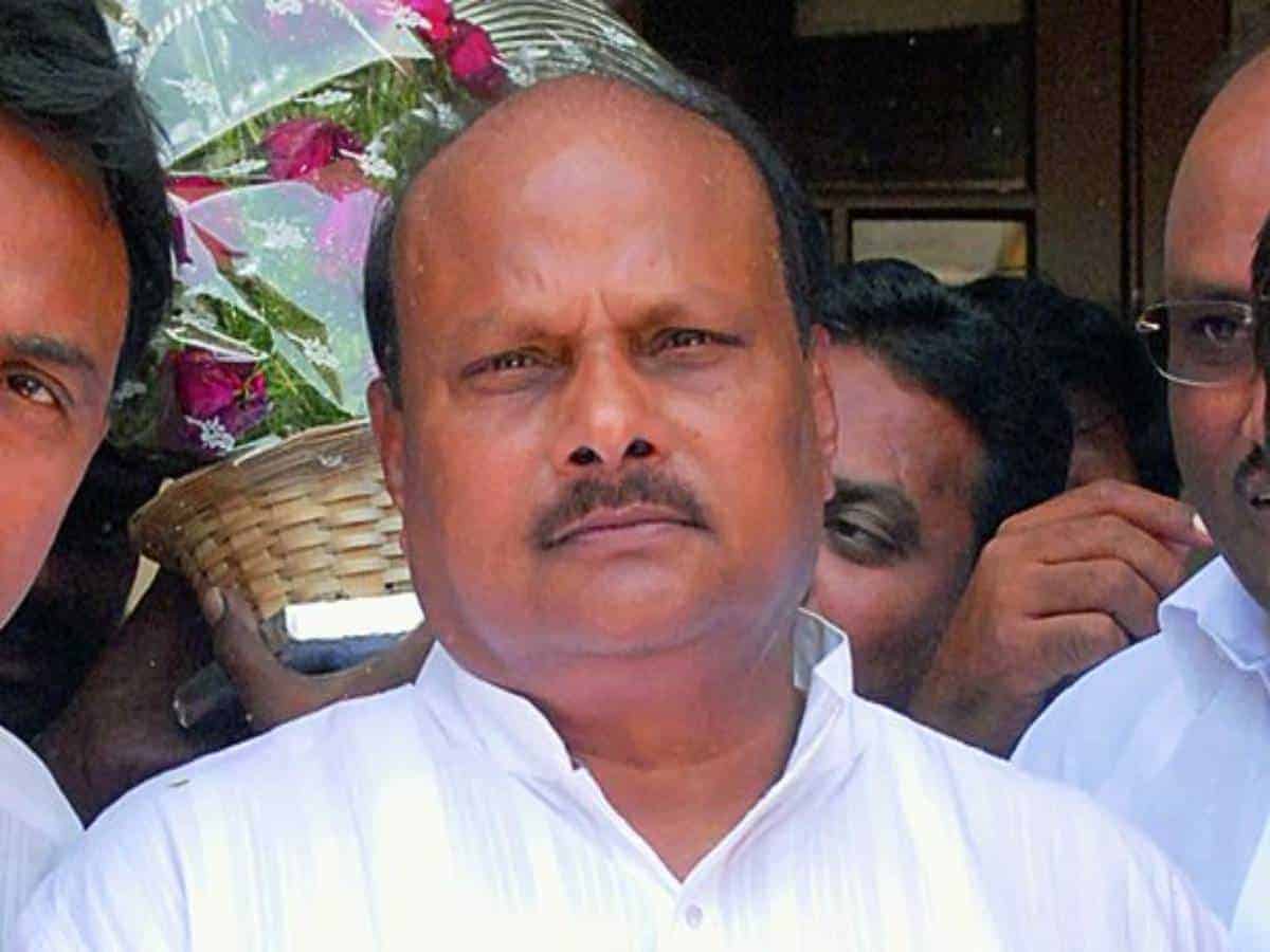 TDP blames Jagan for 'deepening crisis' in agriculture