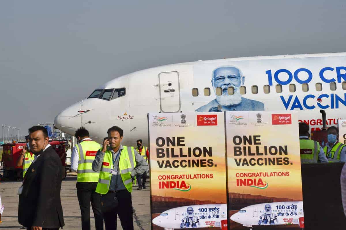 Photos: 1 billion COVID-19 vaccine dose milestone
