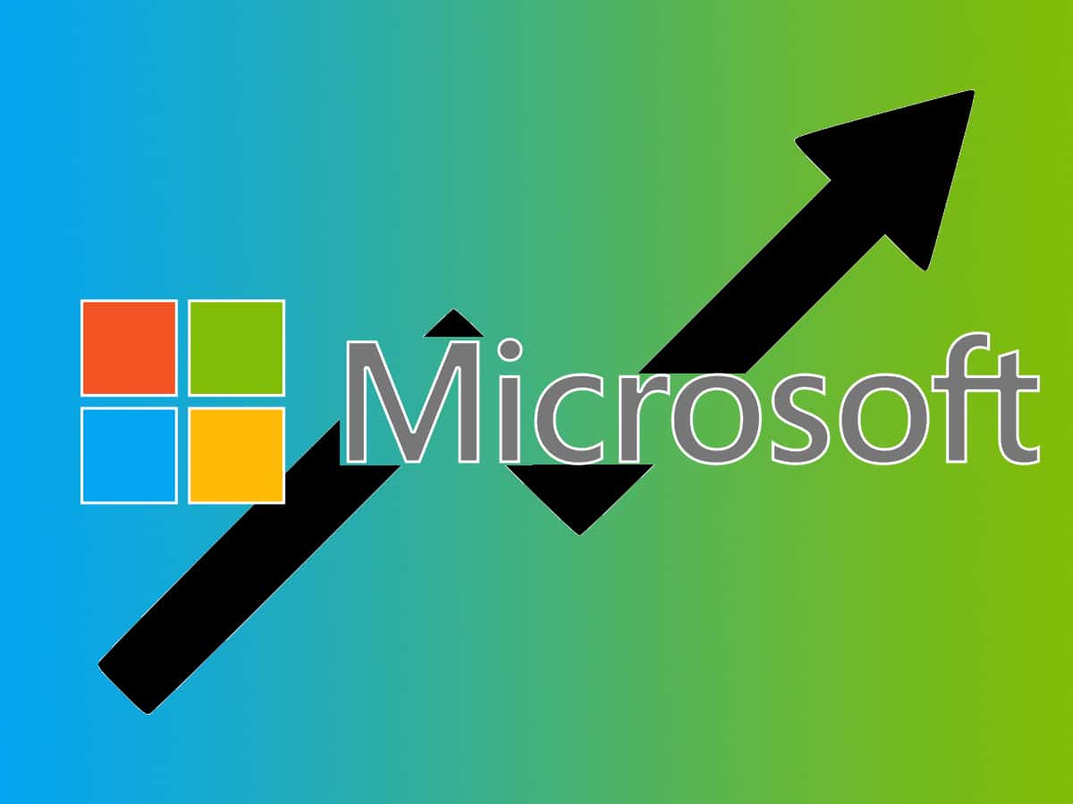 Microsoft becomes the most valuable company in the world, beating Apple