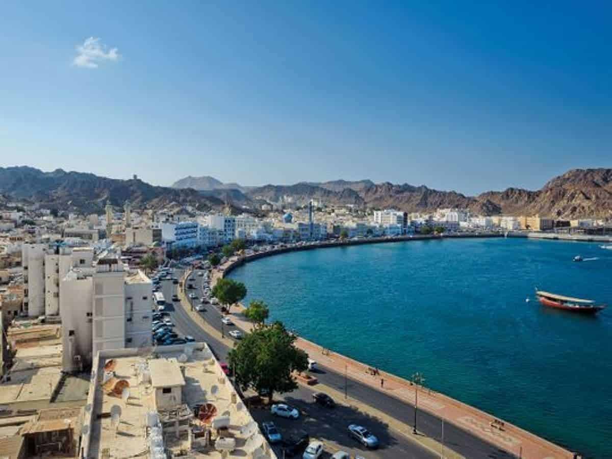 Oman extends expatriate resident card validity; check details