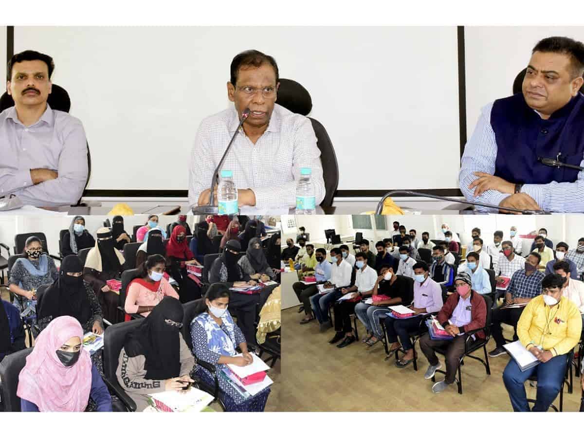 Free civil services coaching for 100 minority students in Telangana