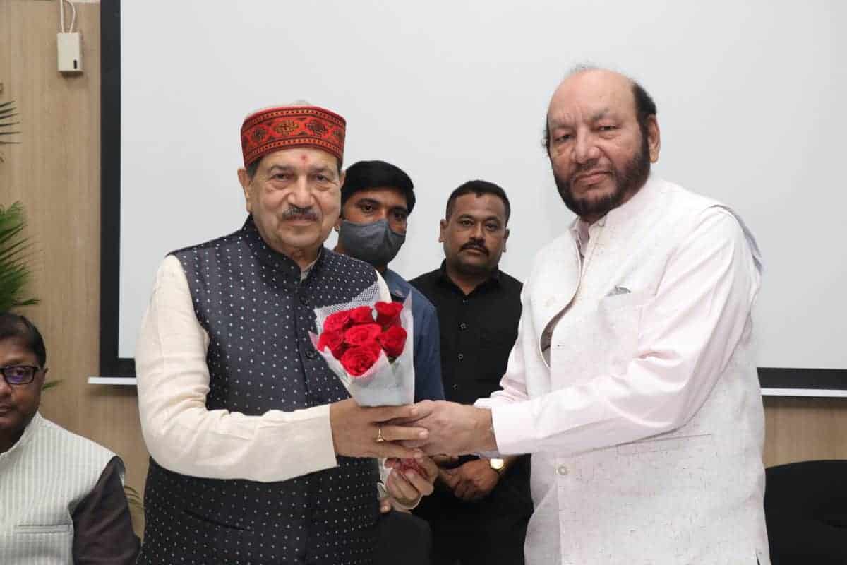 RSS functionary Indresh Kumar attends seminar at MANUU