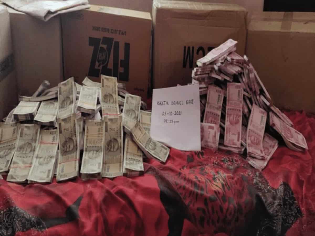 Hyderabad: Golconda Police held 4 people in fake currency case