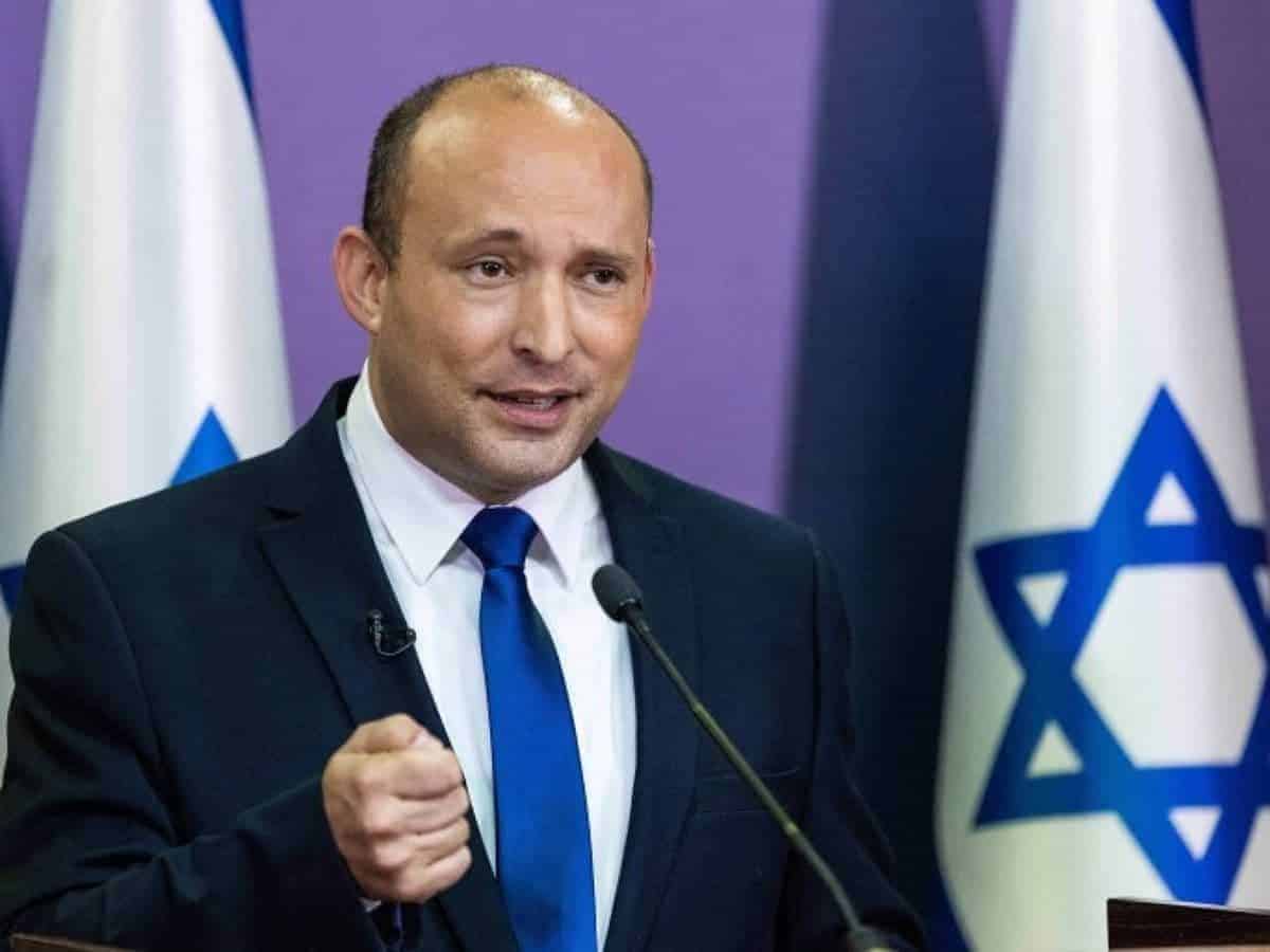 Israeli PM urges citizens to vaccinate as omicron spread