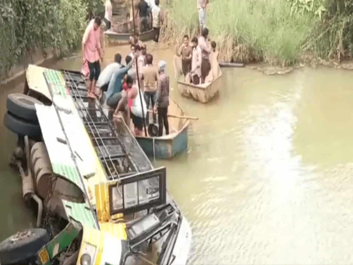Andhra Pradesh: Nine killed as APSRTC bus plunges into rivulet