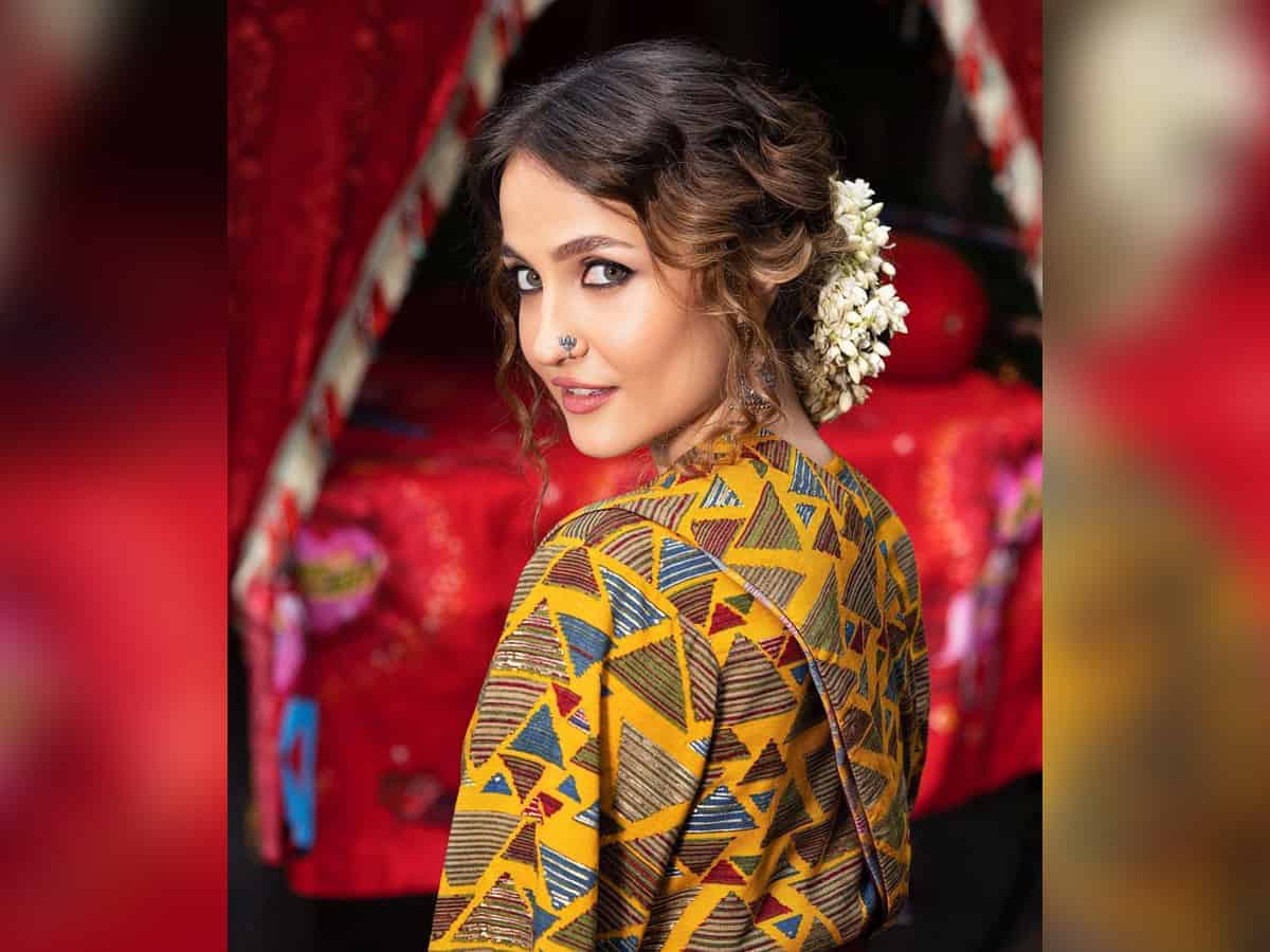Elli AvrRam joins cast of 'Ganapath' with Tiger Shroff