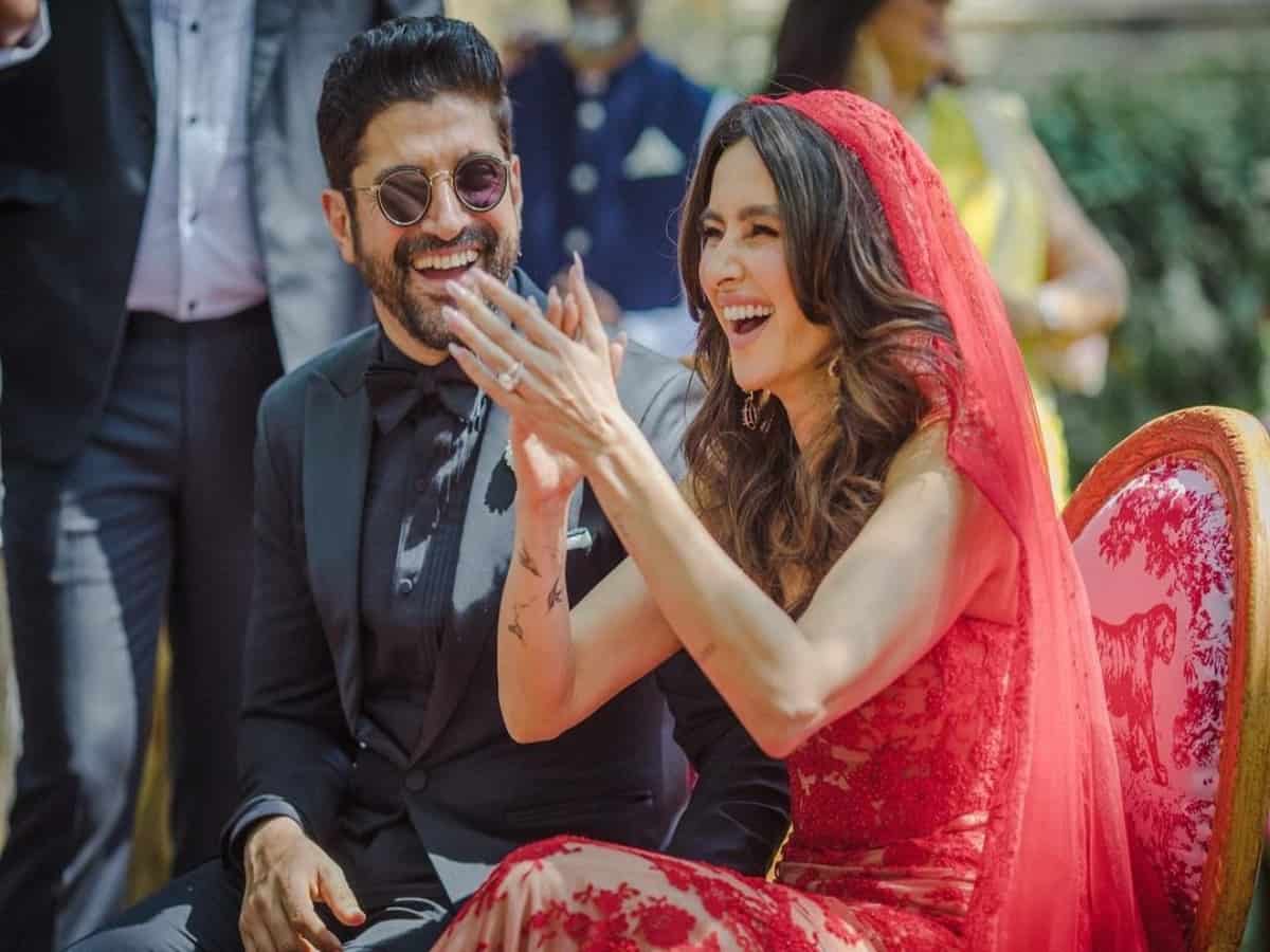 It's official: Shibani Dandekar adds Akhtar to her last name