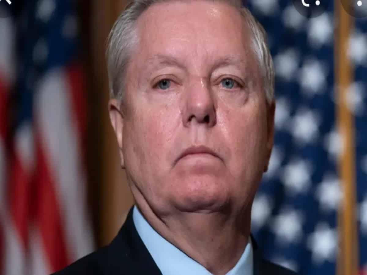 US: Republican Senator warns of 'riots' if Trump is prosecuted