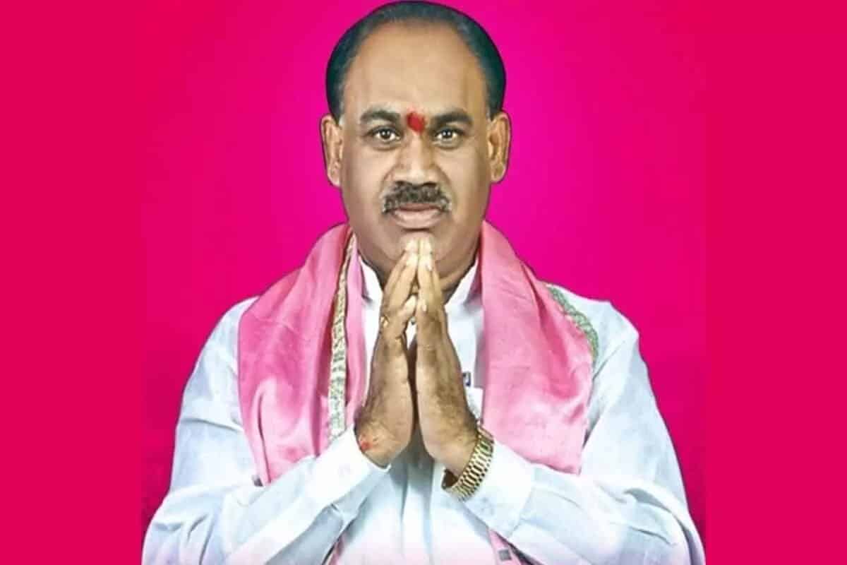 IT raids on BRS leaders are politically motivated: Medak MP
