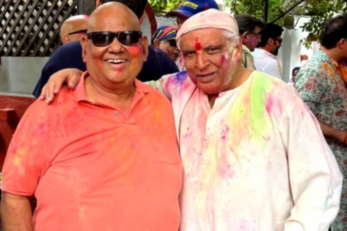 Satish Kaushik's last social media post is from Javed Akhtar's Holi party