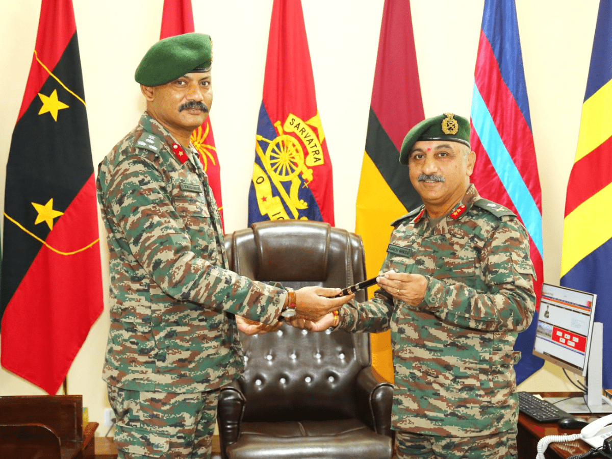 Major Rakesh Manocha is new GOC of Telangana, Andhra Sub Area