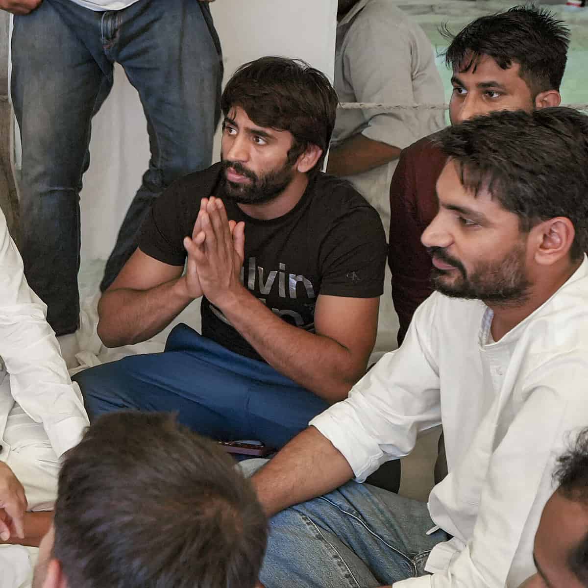 Wrestlers protest at Jantar Mantar