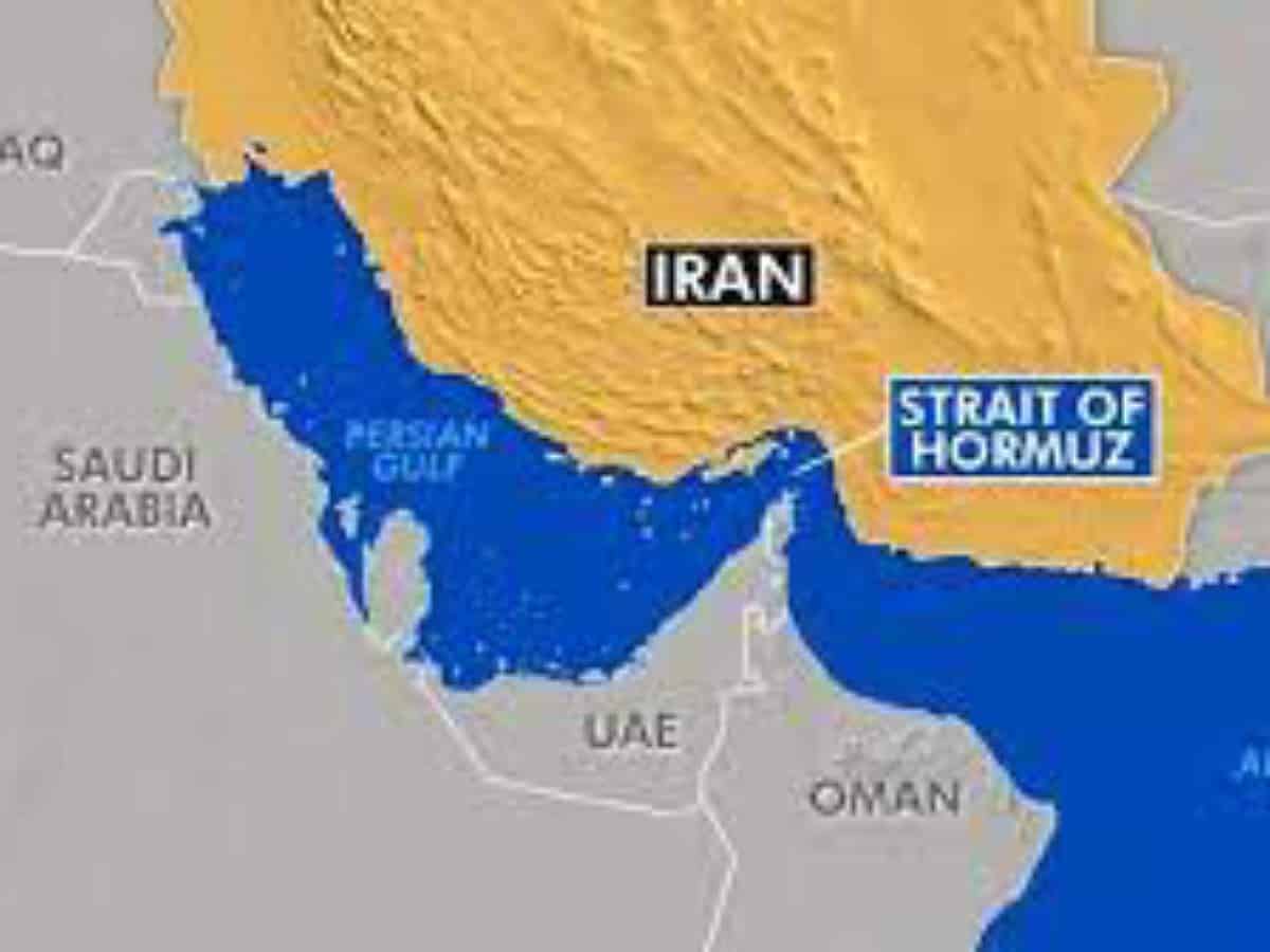Iran: Persian language mandate for ships crossing Hormuz Strait