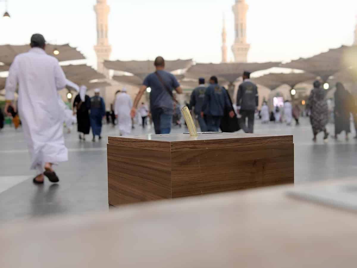 Saudi Arabia installs fragrance sprayers on roads leading to Prophet’s Mosque in Madinah